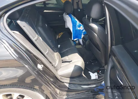 2016 BMW 528I из США, поврежденный, VIN WBA5A5C52GG351627